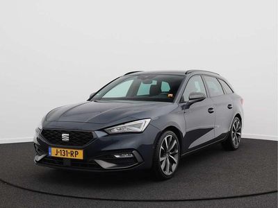 Grijs (metallic) Gebruikt 2020 Seat Leon FR Stationwagen | € 20.950 (Eerlijke prijs)