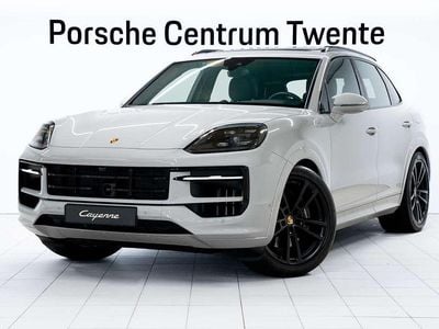 Grijs Occasion 2025 Porsche Cayenne SUV | € 124.900 (Goede deal)