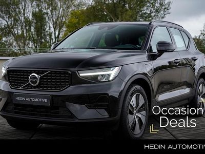Zwart Occasion 2022 Volvo XC40 Plus SUV | € 32.995 (Eerlijke prijs)