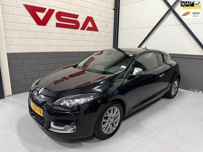 Zwart (metallic) Occasion 2013 Renault Mégane GT Line GT-Line Coupé | € 3.990 (Goede deal)