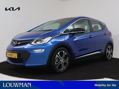 Blauw metallic Occasion 2020 Opel Ampera Executive Hatchback | € 12.940 (Goede deal)
