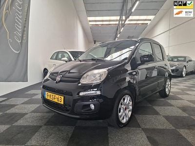 Zwart Gebruikt 2013 Fiat Panda Lounge Hatchback | € 7.495 (Eerlijke prijs)