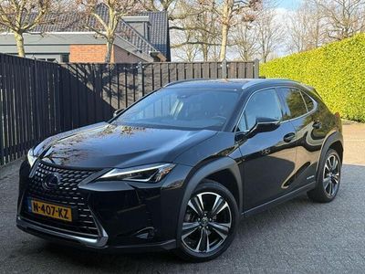 Lexus UX 250h