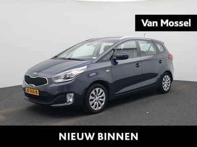 Blauw Gebruikt 2016 Kia Carens MPV | € 13.900 (Eerlijke prijs)