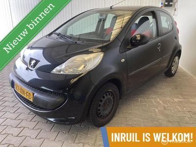 Zwart Gebruikt 2007 Peugeot 107 Urban Move Hatchback | € 2.250 (Eerlijke prijs)