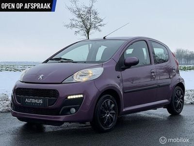 Occasion Peugeot 107 Access 68 PK (50 kW) 2012 Paars Hatchback