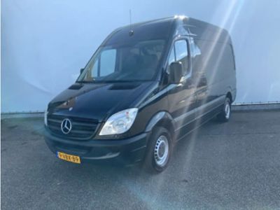 tweedehands Mercedes Sprinter 318 3.0 CDI 366 L2H2 Airco Cruise Camera 3 Zits Trekhaak 2800 kg Euro 4