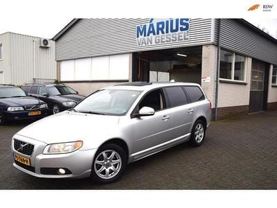 Gebruikt 2009 Volvo V70 Momentum Stationwagen | € 3.500 (Eerlijke prijs)