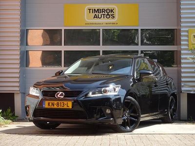 Lexus CT200h