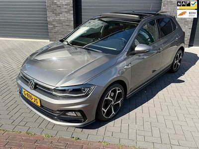 Grijs Occasion 2019 VW Polo Highline Hatchback | € 16.650 (Eerlijke prijs)