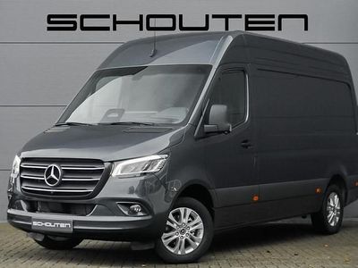Grijs Occasion 2024 Mercedes Sprinter Van | € 59.900 (Eerlijke prijs)