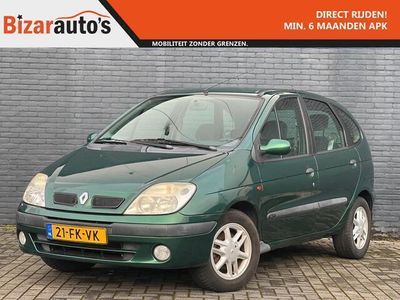 tweedehands Renault Scénic 1.6-16V RXT AUTOMAAT 1 jaar APK