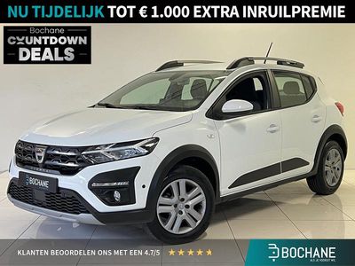 Wit Gebruikt 2023 Dacia Sandero Comfort Hatchback | € 17.295 (Eerlijke prijs)