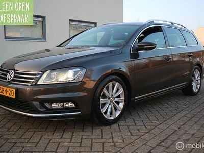 Bruin Occasion 2013 VW Passat Executive Stationwagen | € 4.800 (Super prijs)