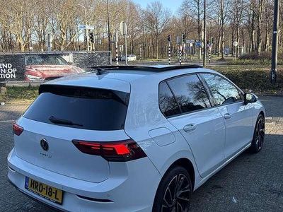Wit Occasion 2020 VW Golf VIII Stationwagen | € 17.250 (Eerlijke prijs)