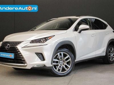 Wit Gebruikt 2018 Lexus NX300h Luxury Line SUV | € 31.995 (Eerlijke prijs)