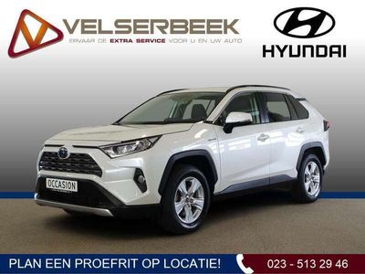 tweedehands Toyota RAV4 2.5 Hybrid AWD Active *Navigatie/Trekhaak/Camera*