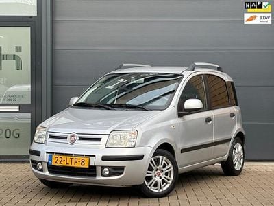 Grijs Occasion 2010 Fiat Panda Emotion Hatchback | € 2.495 (Eerlijke prijs)