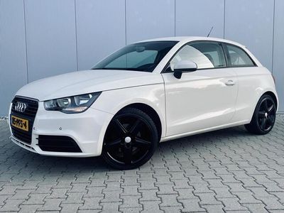 tweedehands Audi A1 1.4 TFSI Attraction Pro Line, cruise, pdc, camera