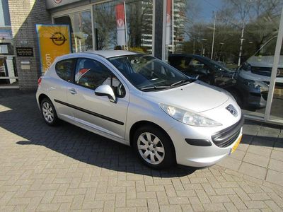 Grijs Gebruikt 2008 Peugeot 207 Hatchback | € 3.900 (Duur)