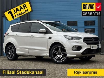 Wit Occasion 2018 Ford Kuga ST-Line SUV | € 14.950 (Eerlijke prijs)