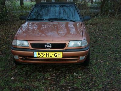 tweedehands Opel Astra Cabriolet 1.8