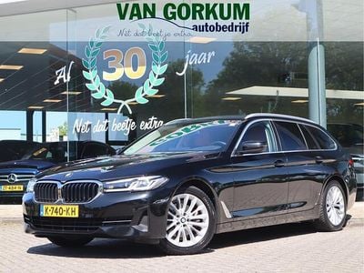 Zwart Gebruikt 2021 BMW 520 Executive Stationwagen | € 33.950 (Eerlijke prijs)