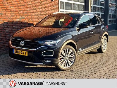 Zwart Gebruikt 2017 VW T-Roc Sport SUV | € 24.950 (Iets duurder)