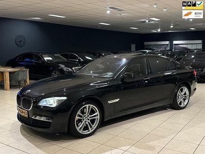 Zwart Gebruikt 2010 BMW 730 M Sport Sedan | € 12.950
