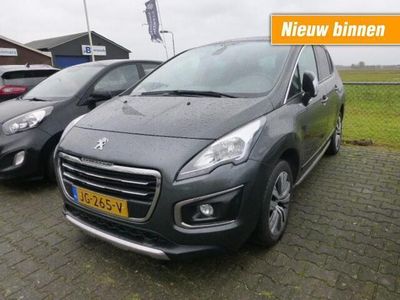 tweedehands Peugeot 3008 1.2 PureT Blue Lease, Trekhaak, Navi