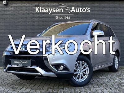 Zilver (metallic) Occasion 2017 Mitsubishi Outlander P-HEV Instyle SUV | € 19.950 (Eerlijke prijs)