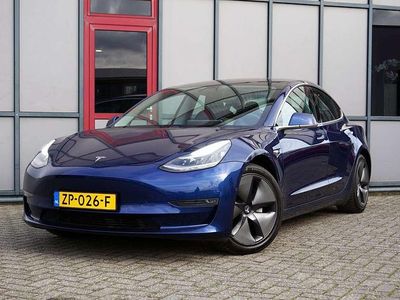 Blauw Occasion 2019 Tesla Model 3 Long Range AWD Sedan | € 23.400 (Eerlijke prijs)