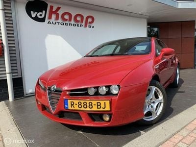 Rood Gebruikt 2006 Alfa Romeo Brera Distinctive Coupé | € 6.750
