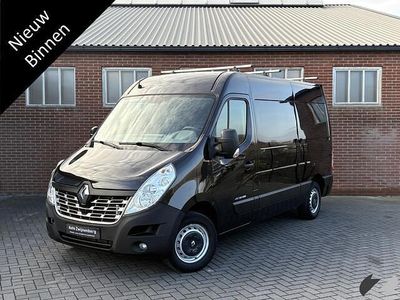 Zwart Occasion 2016 Renault Master Van | € 10.950 (Eerlijke prijs)
