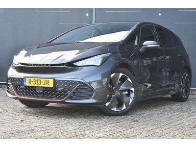 Grijs Occasion 2022 Cupra Born Hatchback | € 22.900 (Eerlijke prijs)