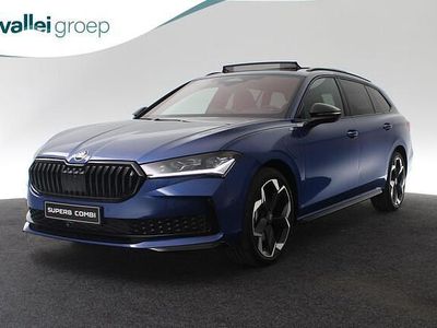Blauw Nieuw 2025 Skoda Superb Business Line Stationwagen | € 57.150 (Iets duurder)