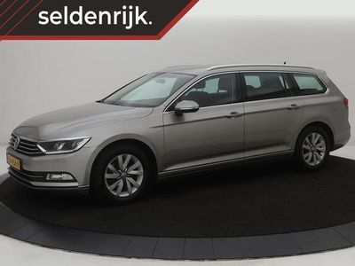 tweedehands VW Passat 1.6 TDI Business Edition | DSG | Carplay | Trekhaak | Naviga