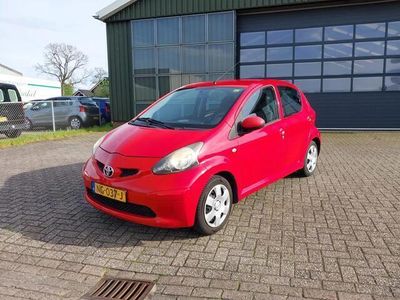 tweedehands Toyota Aygo 1.0-12V