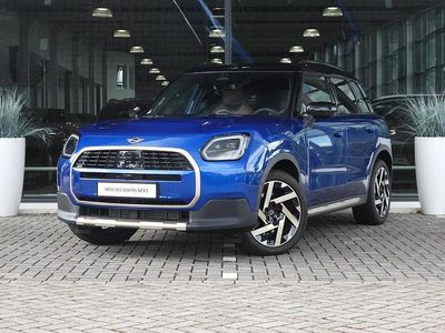 Blauw Gebruikt 2025 Mini One Countryman Favoured SUV | € 45.850