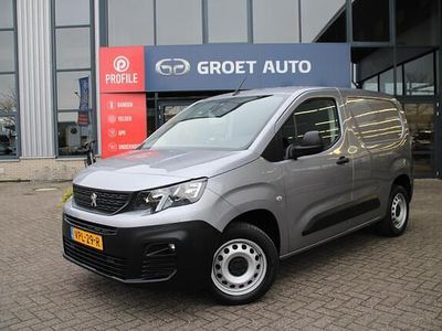 Grijs Gebruikt 2022 Peugeot Partner Premium MPV | € 15.800 (Eerlijke prijs)