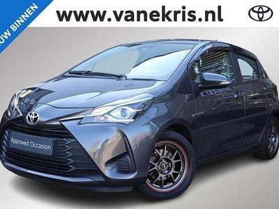 Occasion Toyota Yaris 69 PK (50 kW) 2017 Grijs Hatchback