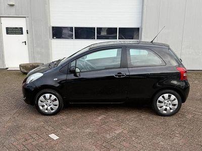 Occasion Toyota Yaris 69 PK (50 kW) 2007 Zwart Hatchback