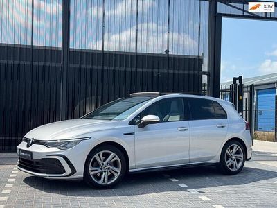 Zilver Occasion 2021 VW Golf VII R-line Hatchback | € 25.990 (Iets duurder)