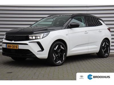 Wit Occasion 2024 Opel Grandland X GSe SUV | € 35.895 (Eerlijke prijs)