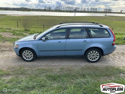 tweedehands Volvo V50 2.4i Momentum DEALER ONDERHOUDEN!!