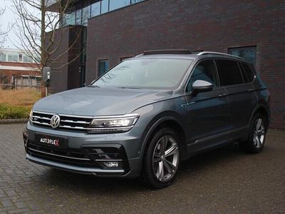 Grijs Occasion 2018 VW Tiguan Allspace Highline SUV | € 22.999 (Duur)