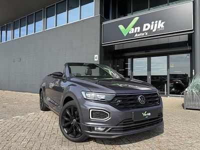 Grijs Occasion 2021 VW T-Roc Cabriolet R-line Cabriolet | € 29.950 (Eerlijke prijs)