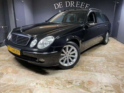 tweedehands Mercedes E200 Combi K. Avantgarde young timer