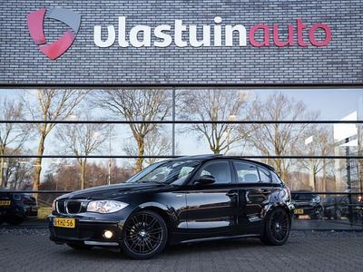 Zwart Occasion 2005 BMW 120 Basis Hatchback | € 3.450 (Eerlijke prijs)