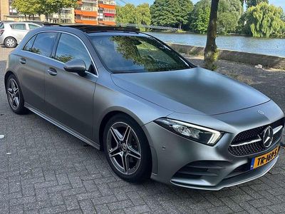 Grijs Gebruikt 2018 Mercedes A180 AMG Hatchback | € 21.995 (Iets duurder)
